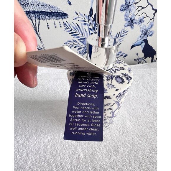 Chinoiserie Ceramic Soap Pump Maison De Base Fresh Linen Gel Birds Refillable - Picture 10 of 13